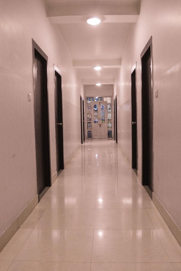Hotel Galaxy International Koch Bihār Buitenkant foto